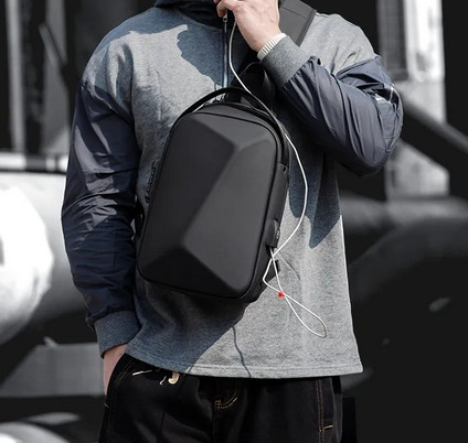 Crossbody Hardtop